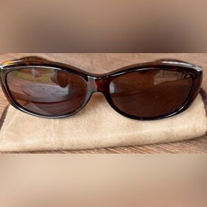 Elegant Brown Sunglasses with Case.